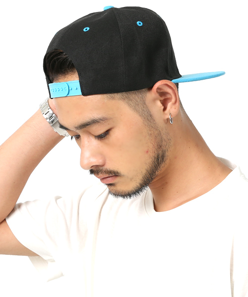 Rocky Monroe(ロッキーモンロー)の「ストレートベースボールキャップ(キャップ・メンズ・ホワイト/ブラック/パープル/ネイビー/ブラウン/グレー/レッド/サックスブルー/ピンク/イエロー/オレンジ/ブルー/ワインレッド/ブラック系その他/ライトピンク/ブラック系その他2/ブラック系その他3/ベージュ・FREE)」の4枚目の写真