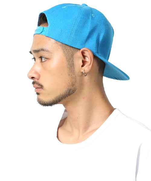 Rocky Monroe(ロッキーモンロー)の「ストレートベースボールキャップ(キャップ・メンズ・ホワイト/ブラック/パープル/ネイビー/ブラウン/グレー/レッド/サックスブルー/ピンク/イエロー/オレンジ/ブルー/ワインレッド/ブラック系その他/ライトピンク/ブラック系その他2/ブラック系その他3/ベージュ・FREE)」の11枚目の写真