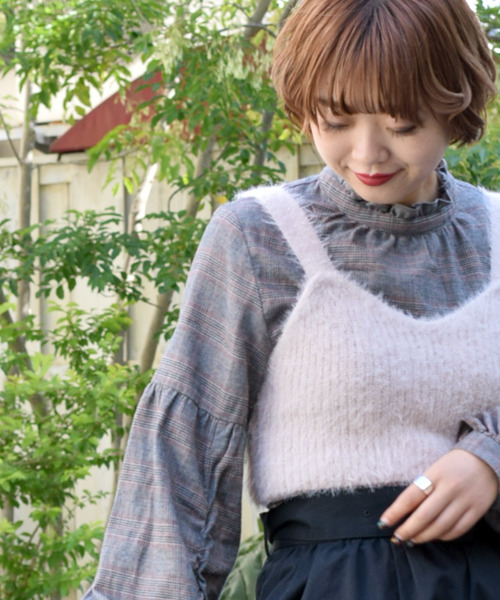 w closet（ダブルクローゼット）の「フェザーヤーンニットビスチェ（キャミソール・レディース・ピンク/キャメル/ピンクベージュ・FREE）」の6枚目の写真