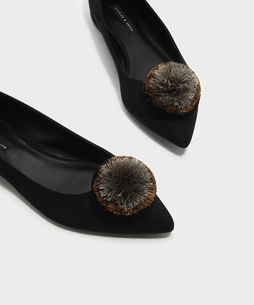 CHARLES & KEITH（チャールズ & キース）の「スエードフラットパンプス / SUEDE FLAT PUMPS（バレエシューズ・レディース・ブラック/グリーン/パープル・23cm/22.5cm/23.5cm/25cm/24.5cm）」の7枚目の写真