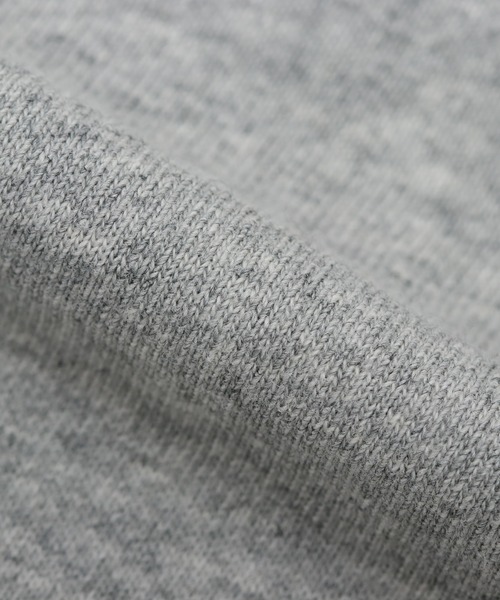 Champion（チャンピオン）の「【Champion/チャンピオン】メンズ ベーシック Tシャツ（Tシャツ/カットソー・メンズ・グレー/ネイビー/ホワイト/ブラック・MEDIUM/LARGE/X-LARGE/SMALL）」の13枚目の写真