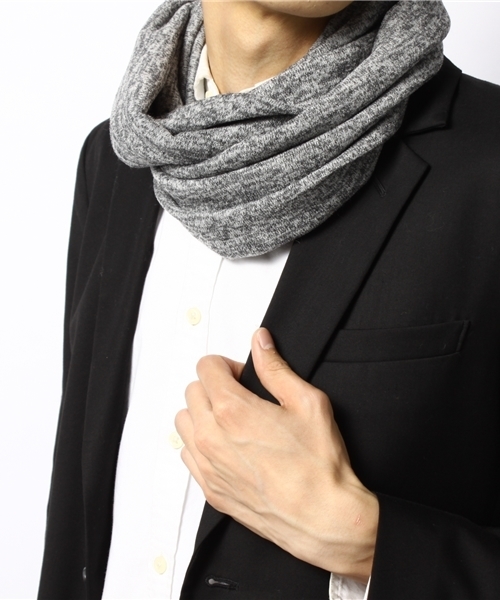 BEAMS（ビームス）の「□BEAMS / ミドルゲージ スヌード（ストール/ショール・メンズ・グレー/チャコールグレー/ブラック/ネイビー・ONE SIZE）」の5枚目の写真