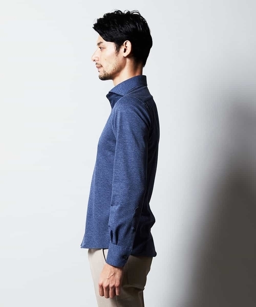 MICHEL KLEIN HOMME (ミッシェルクランオム)の「シャツ(ハニカムWフェイス)(シャツ/ブラウス・メンズ・ライトブルー/レッド/ダークネイビー/ブルー・46/48/51)」の16枚目の写真
