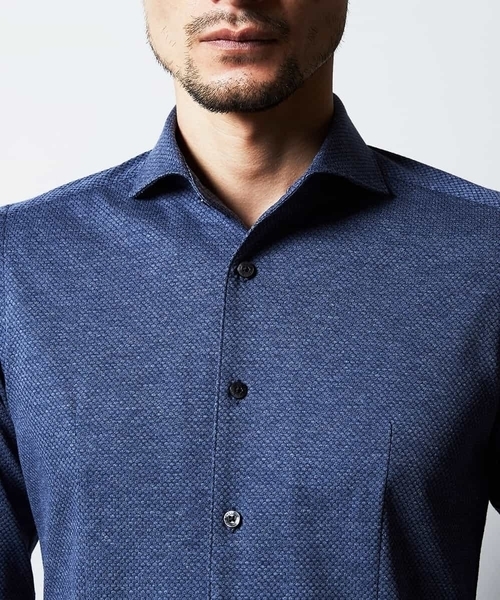 MICHEL KLEIN HOMME (ミッシェルクランオム)の「シャツ(ハニカムWフェイス)(シャツ/ブラウス・メンズ・ライトブルー/レッド/ダークネイビー/ブルー・46/48/51)」の14枚目の写真