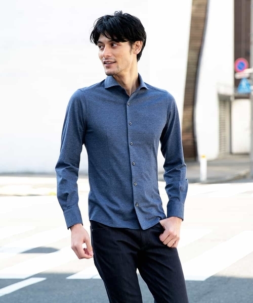 MICHEL KLEIN HOMME (ミッシェルクランオム)の「シャツ(ハニカムWフェイス)(シャツ/ブラウス・メンズ・ライトブルー/レッド/ダークネイビー/ブルー・46/48/51)」の15枚目の写真