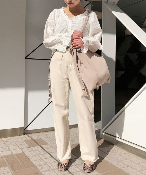 one after another NICE CLAUP（ワンアフターアナザーナイスクラップ）の「お花刺繍ブラウス＋インナーセット（シャツ/ブラウス・レディース・ブラック/ベージュ/オフホワイト・FREE）」の11枚目の写真