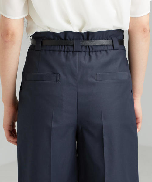 green label relaxing(グリーンレーベルリラクシング)の「CS ベルト デザイン ワイド パンツ(その他パンツ・レディース・ネイビー/オフホワイト/ケリー・40/38/36)」の9枚目の写真