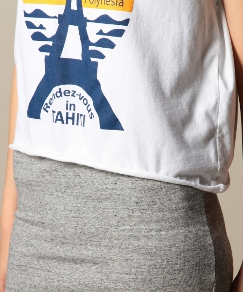BEAUTY&YOUTH UNITED ARROWS（ビューティーアンドユースユナイテッドアローズ）の「BY THE DAY ON THE BEACH サイドオープンノースリーブ ◆（Tシャツ/カットソー・レディース・ホワイト/ネイビー・フリー）」の7枚目の写真