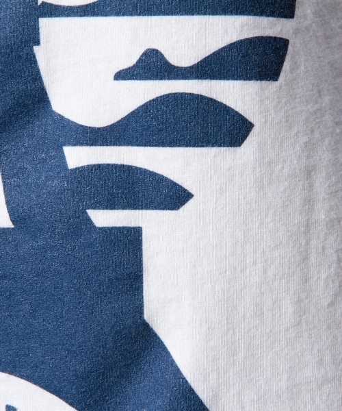 BEAUTY&YOUTH UNITED ARROWS（ビューティーアンドユースユナイテッドアローズ）の「BY THE DAY ON THE BEACH サイドオープンノースリーブ ◆（Tシャツ/カットソー・レディース・ホワイト/ネイビー・フリー）」の9枚目の写真