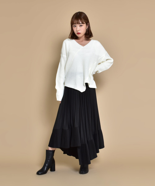 SVEC(シュベック)の「アシンメトリー フレア ロング ヘムプリーツ スカート(スカート・レディース・ホワイト/ブラック/ブラウン・FREE)」の10枚目の写真