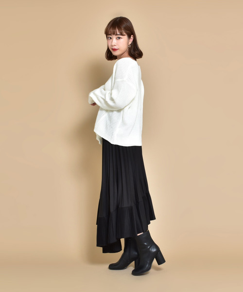 SVEC(シュベック)の「アシンメトリー フレア ロング ヘムプリーツ スカート(スカート・レディース・ホワイト/ブラック/ブラウン・FREE)」の11枚目の写真