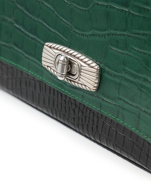 TOGA PULLA（トーガ　プルラ）の「【TOGA PULLA(トーガプルラ)】レザーショルダーバッグ TP01-AG291（ショルダーバッグ・レディース・マルチ/ブラック・FREE）」の7枚目の写真