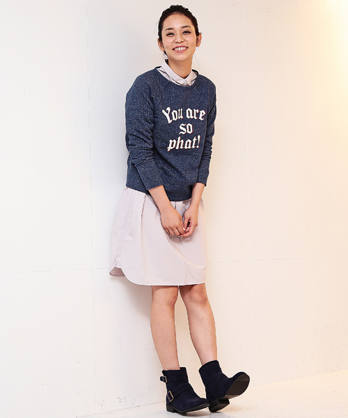 B:MING by BEAMS(ビーミングバイビームス)の「□B ビーミング by ビームス / 裏毛プリントプルオーバー(スウェット・レディース・ホワイト系その他/グレー/ネイビー・ONE SIZE)」の4枚目の写真