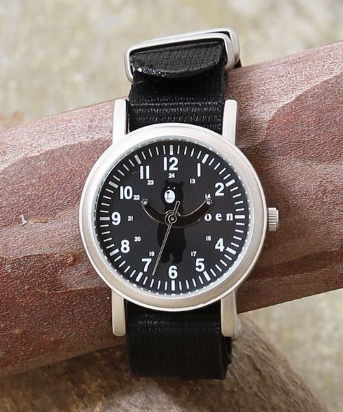 coen(コーエン)の「コーエンベアウォッチ(アナログ腕時計・メンズ・ネイビー/ブラック/オリーブ・フリー)」の1枚目の写真