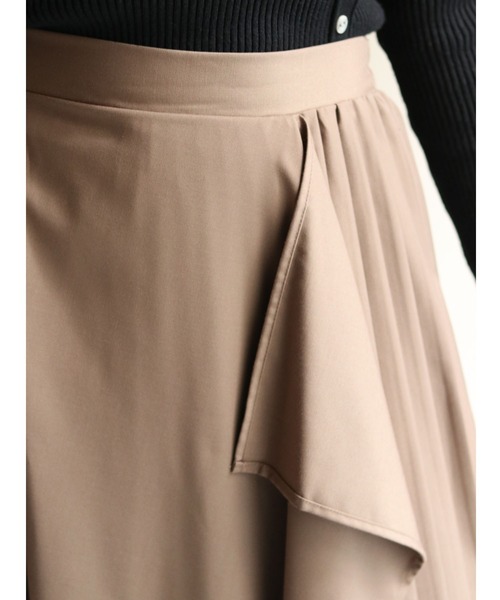 vingtrois（バントロア）の「【vingtrois】【ワンマイルウェア】【テレワーク映え】プリーツ切り替えフレアスカート（スカート・レディース・チャコールグレー/ベージュ/カーキオリーブ・M）」の6枚目の写真