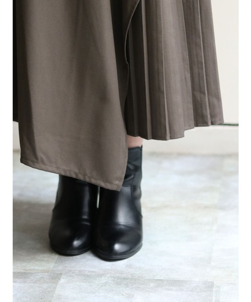 vingtrois（バントロア）の「【vingtrois】【ワンマイルウェア】【テレワーク映え】プリーツ切り替えフレアスカート（スカート・レディース・チャコールグレー/ベージュ/カーキオリーブ・M）」の21枚目の写真