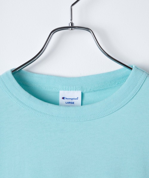 Champion(チャンピオン)の「WEGO/【一部店舗限定】Champion チャンピオン ロゴ半袖Tシャツ(Tシャツ/カットソー・メンズ・ホワイト/ブラック/ネイビー/ピンク/ライム/イエロー/杢グレー/ダークグリーン/ターコイズブルー/ブラウン/オレンジ系その他/ライトイエロー・SMALL/MEDIUM/LARGE/X-LARGE)」の14枚目の写真