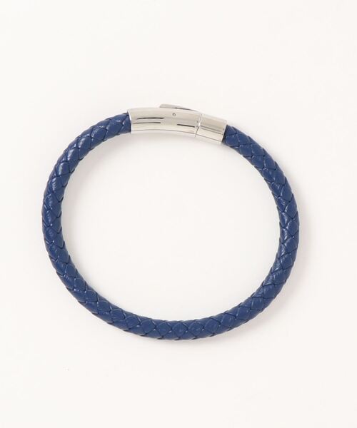 Fun & Daily（ファンアンドデイリー）の「F&D : Cow Leather Braid Bracelet（ブレスレット・メンズ・ブラック/ブラウン/ホワイト/レッド/ブルー・FREE）」の4枚目の写真