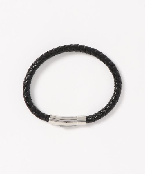 Fun & Daily（ファンアンドデイリー）の「F&D : Cow Leather Braid Bracelet（ブレスレット・メンズ・ブラック/ブラウン/ホワイト/レッド/ブルー・FREE）」の6枚目の写真
