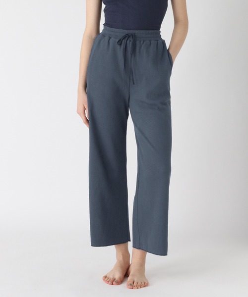 bijorie（ビジュリィ）の「ワッフル地のロングパンツ（ルームウェア/パジャマ・レディース・ネイビー/アイボリー・FREE）」の3枚目の写真
