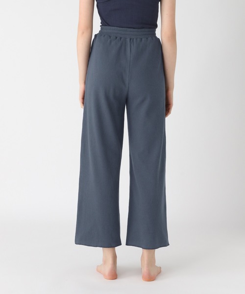 bijorie（ビジュリィ）の「ワッフル地のロングパンツ（ルームウェア/パジャマ・レディース・ネイビー/アイボリー・FREE）」の5枚目の写真