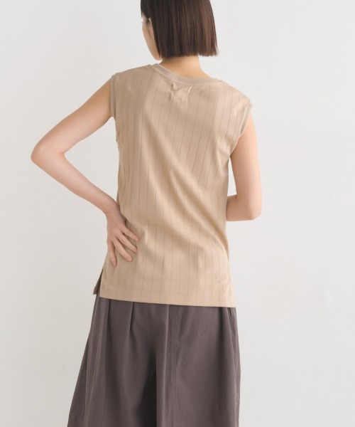 OMNES Another Edition（オムネス アナザーエディション）の「汗じみ防止 リブタンクトップ（Tシャツ/カットソー・レディース・ホワイト/ブラック/ベージュ/ブラウン/ホワイト×ブラック/イエロー/ラベンダー・FREE）」の10枚目の写真