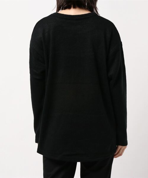 TRAP/U (トラップユー)の「《TRAP/U》裾ラウンドカット ロンT(Tシャツ/カットソー・レディース・ホワイト/ブラック/モカ/ベージュ・LARGE/MEDIUM)」の6枚目の写真