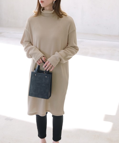 reca（レカ）の「タートルネックワンピース（チュニック・レディース・ブラック/ベージュ・FREE）」の5枚目の写真