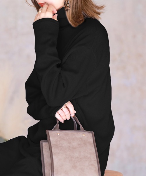 reca（レカ）の「タートルネックワンピース（チュニック・レディース・ブラック/ベージュ・FREE）」の11枚目の写真