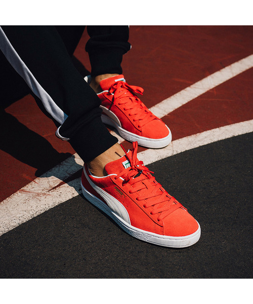 PUMA(プーマ)の「PUMA プーマ ユニセックス スウェード クラシック XXI スニーカー(スニーカー・メンズ・オフホワイト/マスタード/ブラック/ホワイト×ネイビー/エンジ/ベビーピンク/レッド/ブラック×ブラック/ミックスグレー・23.5cm/24.5cm/25.0cm/26.0cm/26.5cm/27.0cm/27.5cm/28.0cm/28.5cm/29.0cm/22.5cm/24.0cm/25.5cm/22.0cm/30.0cm/23.0cm/29.5cm)」の16枚目の写真