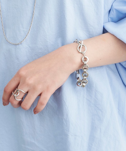 DouDou(ドゥドゥ)の「ダブルリング切替ブレス(ブレスレット・レディース・シルバー/ゴールド・FREE)」の4枚目の写真