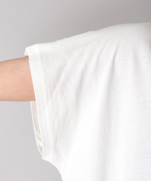 BAYBLO（ベイブロ）の「サイドスリット クルーネック Tシャツ(BT)（Tシャツ/カットソー・レディース・ブラック/ホワイト/カーキ・LARGE/MEDIUM）」の11枚目の写真