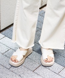 LE TALON | GRISE 3cmアツゾコクロストングサンダル◆(サンダル)