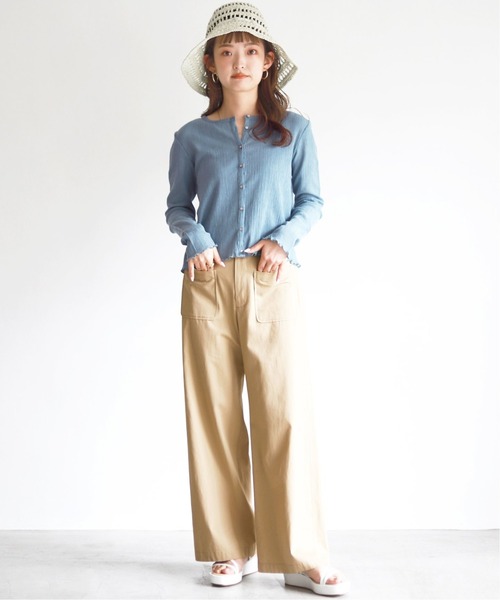 SLOBE IENA（スローブイエナ）の「シャーリングカーディガン【手洗い可能】◆（カーディガン/ボレロ・レディース・ホワイト/ブラック/サックスブルー・FREE）」の20枚目の写真