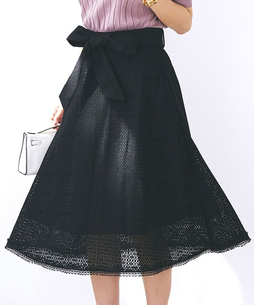 RUIRUE BOUTIQUE(ルイルエブティック)の「ブロックレースフレアースカート(スカート・レディース・ホワイト/ブラック・M/S/LL/3L/L)」の2枚目の写真