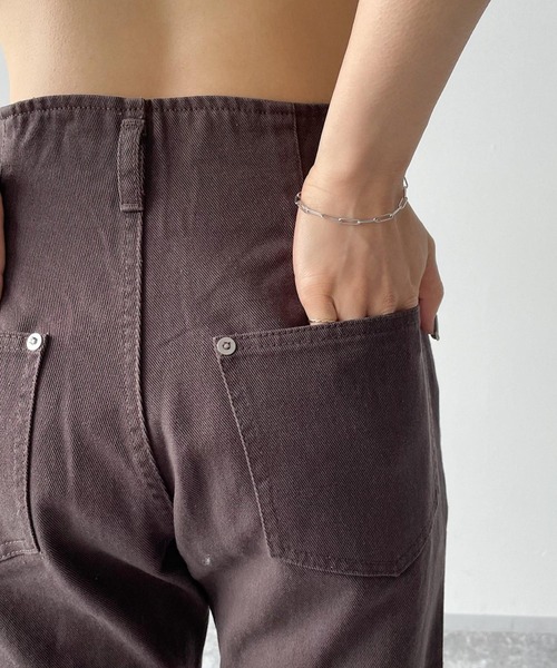 PAGEBOY（ページボーイ）の「フロントスリットチノデニム（デニムパンツ・レディース・チャコールグレー/ベージュ/ブラウン系その他・24inch/25inch/26inch/27inch）」の9枚目の写真