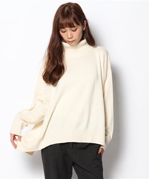 mystic（ミスティック）の「アンゴラ混たっぽりタート（ニット/セーター・レディース・ネイビー/オフホワイト/ブラック/キャメル・ﾌﾘ-）」の2枚目の写真