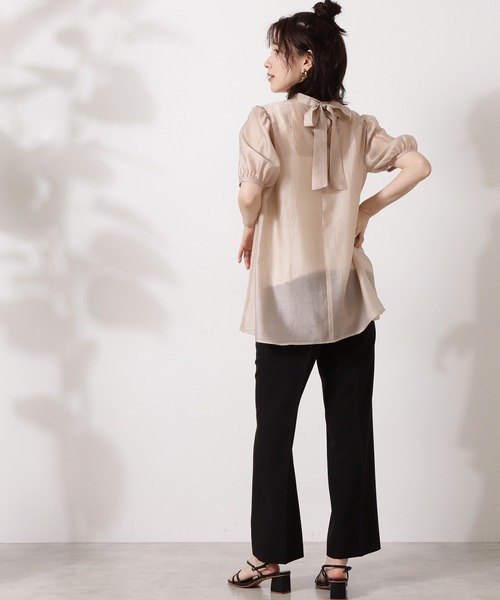 N.（N. Natural Beauty Basic）（エヌエヌナチュラルビューティーベーシック）の「◆バックリボンチュニックブラウス（シャツ/ブラウス・レディース・ブラック/ライトベージュ/ライトグリーン・MEDIUM）」の6枚目の写真