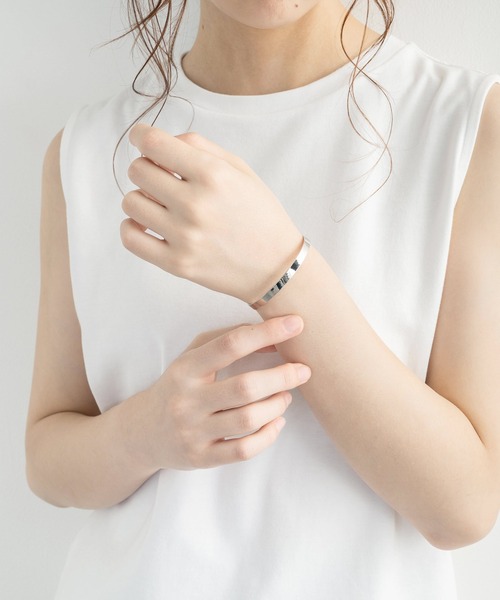 Rocky Monroe（ロッキーモンロー）の「シルバー925・ゴールドバングル ブレスレット（ブレスレット・メンズ・L/M/N/O/P/Q/R/S/T/U/V/W/A/B/C/シルバー/J/K/D/H/F/ゴールド/E/G/I・FREE）」の5枚目の写真