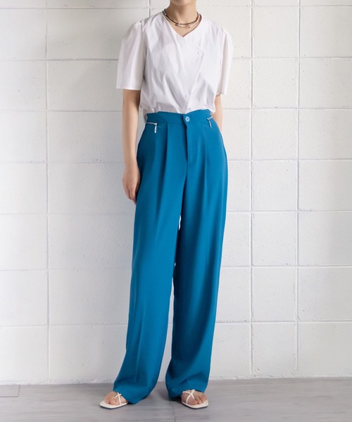 me+em select（ミームセレクト）の「ジップスリットタックワイドスラックス（スラックス・レディース・ライトブルー/ダークブルー/グリーン/ホワイト/ピンク・M/L/S）」の4枚目の写真