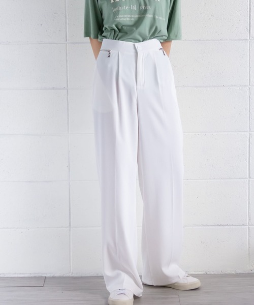 me+em select（ミームセレクト）の「ジップスリットタックワイドスラックス（スラックス・レディース・ライトブルー/ダークブルー/グリーン/ホワイト/ピンク・M/L/S）」の2枚目の写真