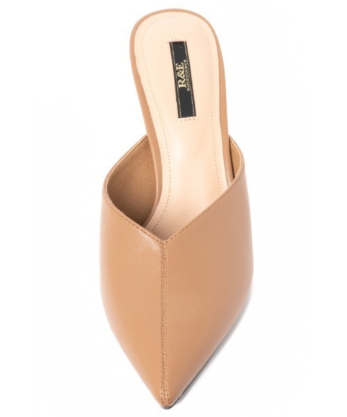 R&E（アールアンドイー）の「【21AW新作】【R&E】センターシームスティックヒールミュール（パンプス・レディース・ブラック/ブラック系その他/ベージュ系その他・22.5cm/23.5cm/24.5cm/23.0cm/24.0cm/22.0cm）」の7枚目の写真