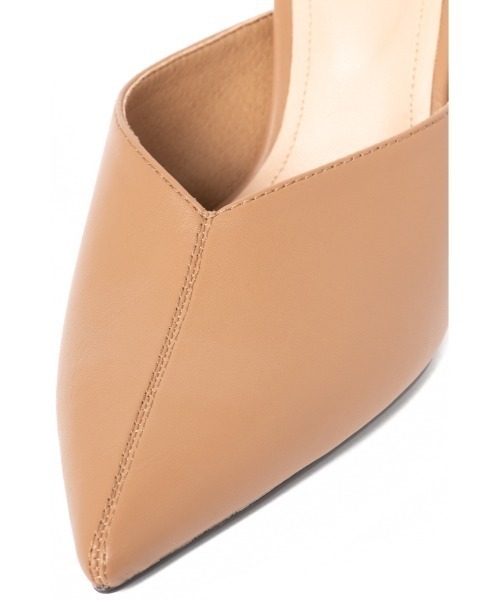 R&E（アールアンドイー）の「【21AW新作】【R&E】センターシームスティックヒールミュール（パンプス・レディース・ブラック/ブラック系その他/ベージュ系その他・22.5cm/23.5cm/24.5cm/23.0cm/24.0cm/22.0cm）」の4枚目の写真