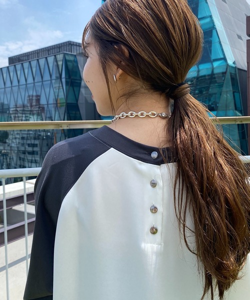 COLLAGE GALLARDAGALANTE（コラージュガリャルダガランテ）の「【OT】バックサテンラグランスリーブカットソー（Tシャツ/カットソー・レディース・チャコールグレー/ベージュ/ブルー/ネイビー・FREE）」の9枚目の写真