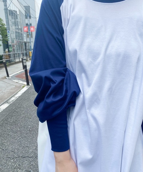 COLLAGE GALLARDAGALANTE（コラージュガリャルダガランテ）の「【OT】バックサテンラグランスリーブカットソー（Tシャツ/カットソー・レディース・チャコールグレー/ベージュ/ブルー/ネイビー・FREE）」の20枚目の写真