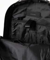 DIESEL（ディーゼル）の「コピーライト オーバーオール バックパック 