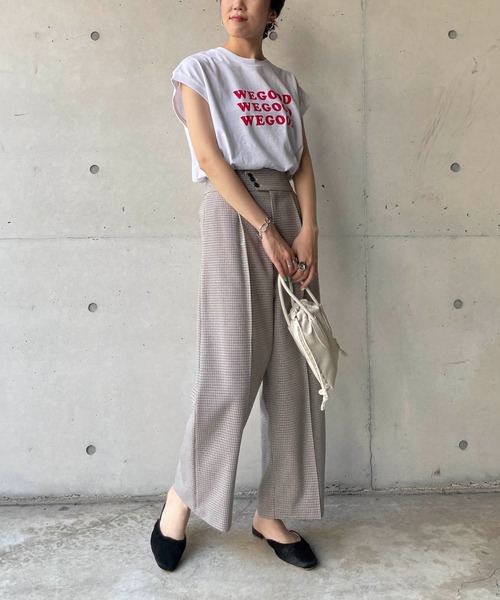 CAPRICIEUX LE'MAGE（カプリシューレマージュ）の「サスティナブルコットンTシャツ（Tシャツ/カットソー・レディース・ベージュ/ホワイト/ライトグレー・FREE）」の7枚目の写真