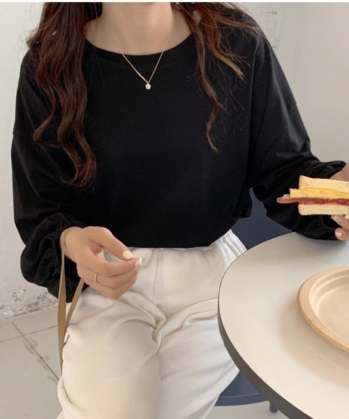 yuue' ( wear )（ユーイ）の「コットン100% 袖絞りロングスリーブカットソー（Tシャツ/カットソー・レディース・ホワイト/ブラック/ピンク・FREE）」の11枚目の写真