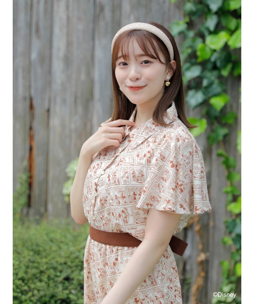 Disney（ディズニー）の「ﾐｯｷｰ&ﾐﾆｰ/総柄ﾜﾝﾋﾟｰｽ（ワンピース・レディース・ベージュ・FREE）」の6枚目の写真