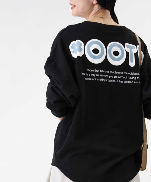 HONEYSUCKLE ROSE（ハニーサックルローズ）の「【HONEYSUCKLE ROSE】ビッグプリントスウェット（スウェット・レディース・パープル/ブラック/オフホワイト/ライトベージュ/ブルー/ホワイト・L/M）」の3枚目の写真